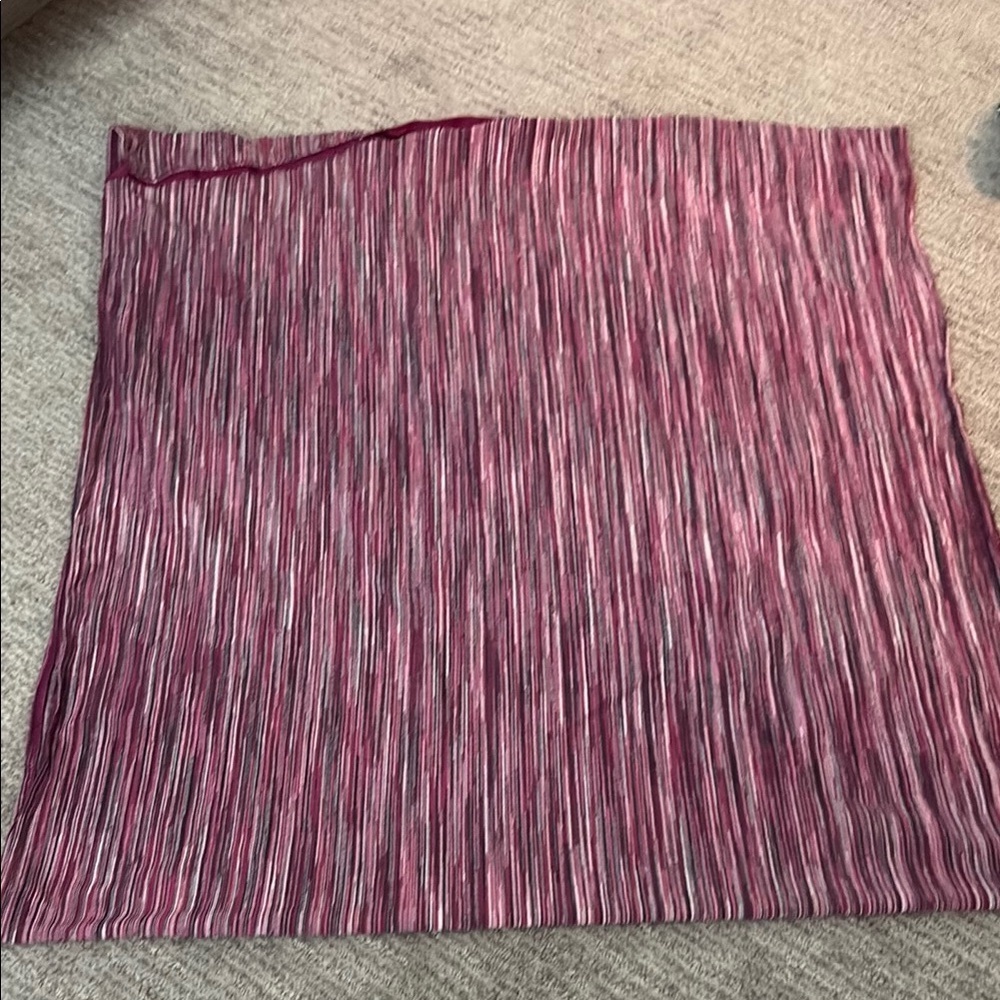Elegant Pink Striped Women's Scarf